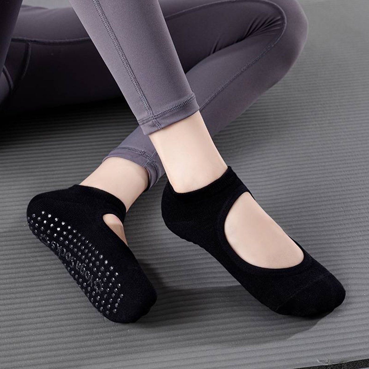 Pilates Yoga Grip Socks - Non-Slip Yoga Socks for Women –
